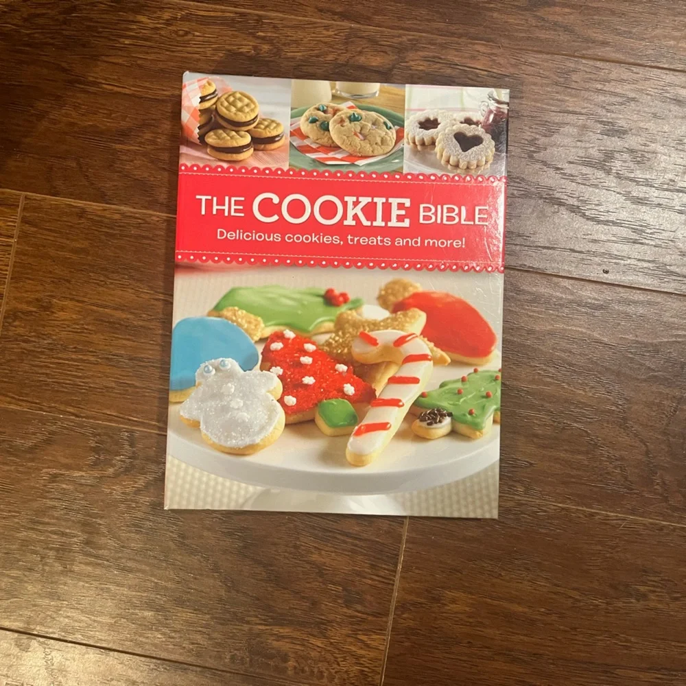 2 cookbooks- healthy excellent condition